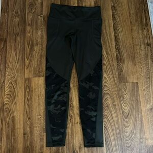 Under Armour Tights Green Camo Size M Coldgear
